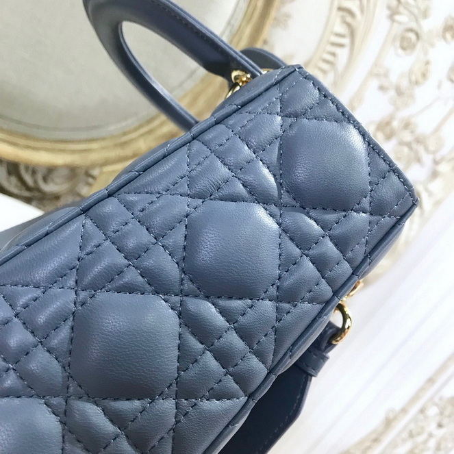 Dior Handbags AAA(Women)-257