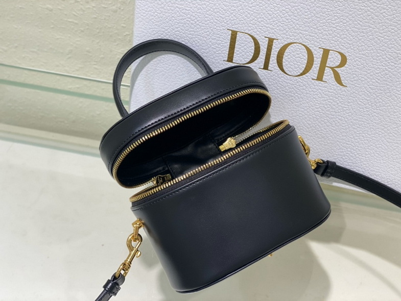 Dior Handbags AAA(Women)-262