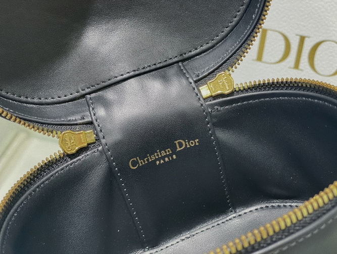 Dior Handbags AAA(Women)-262