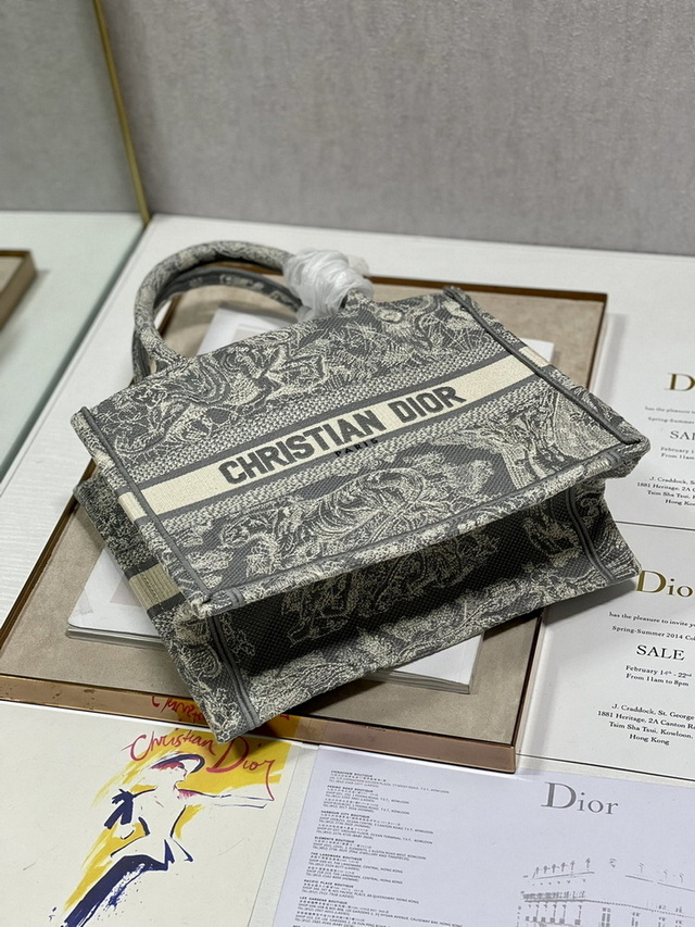 Dior Handbags AAA(Women)-263