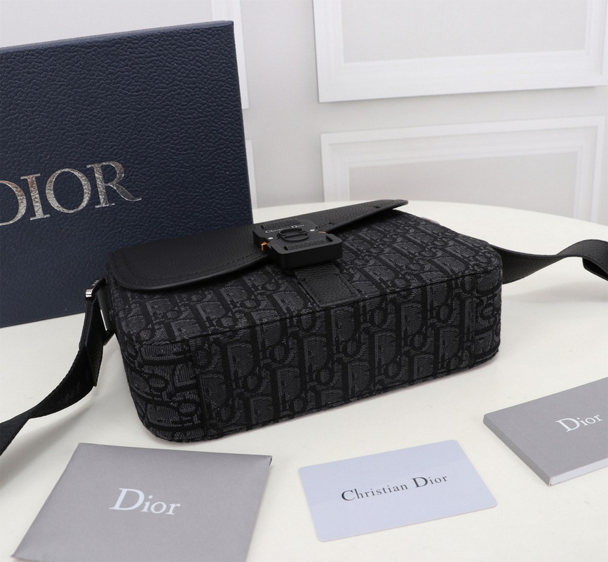 Dior Handbags AAA(Women)-269