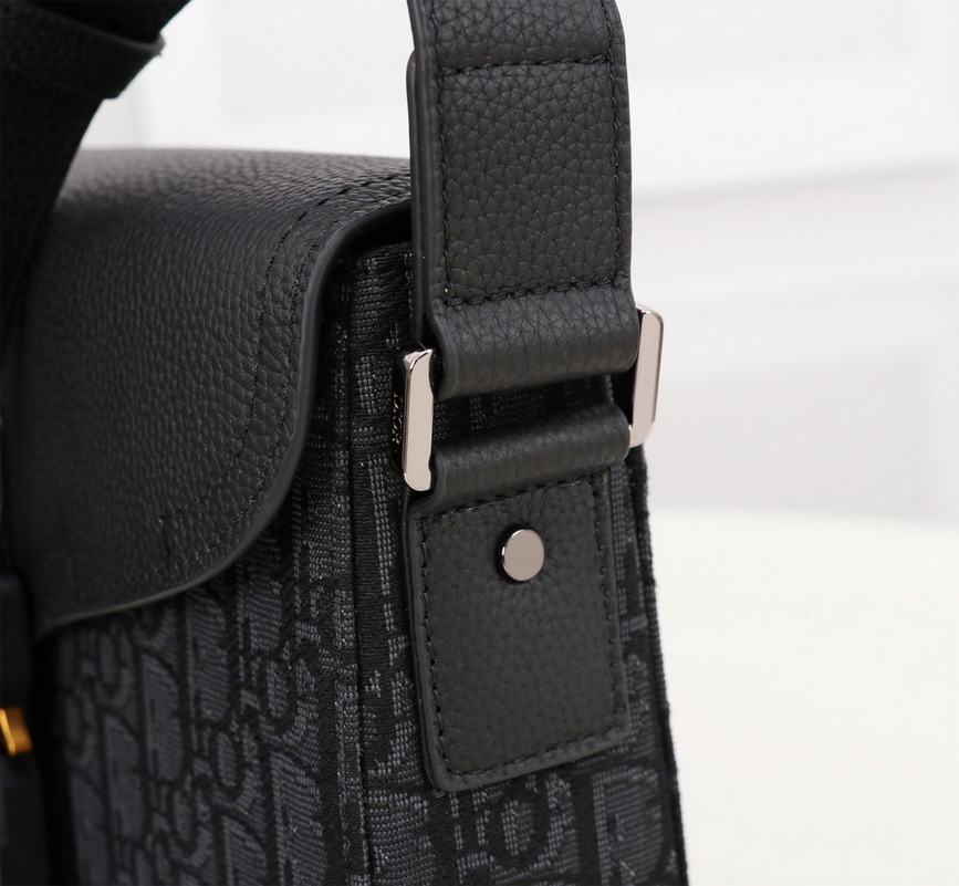 Dior Handbags AAA(Women)-269
