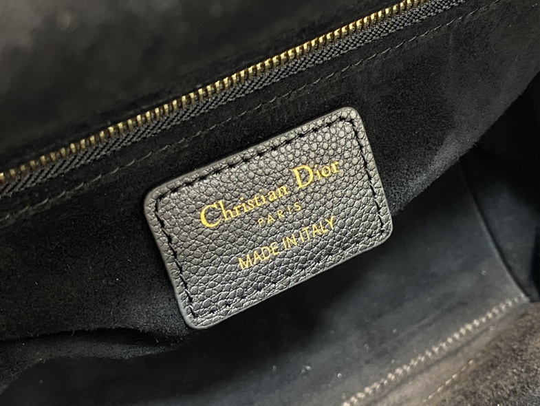 Dior Handbags AAA(Women)-272