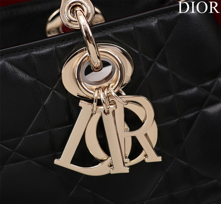 Dior Handbags AAA(Women)-277