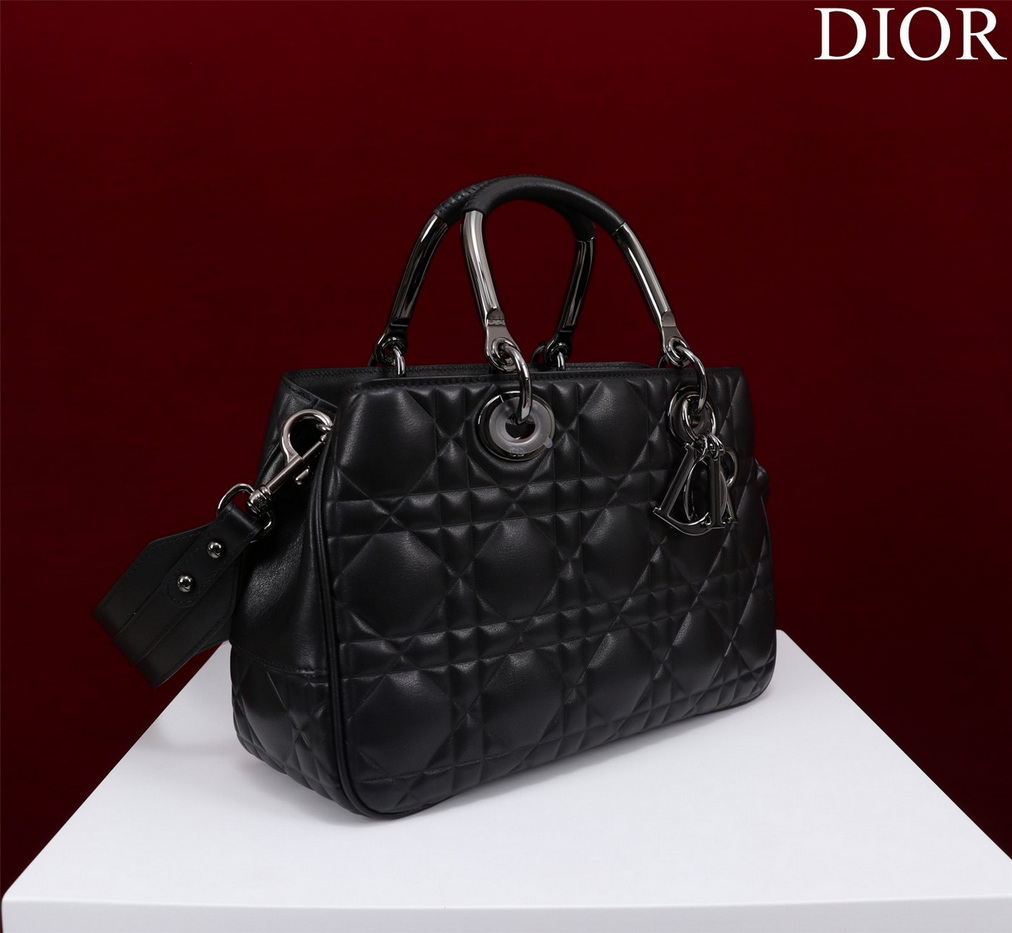 Dior Handbags AAA(Women)-278