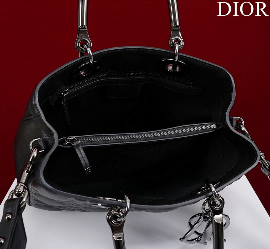 Dior Handbags AAA(Women)-278
