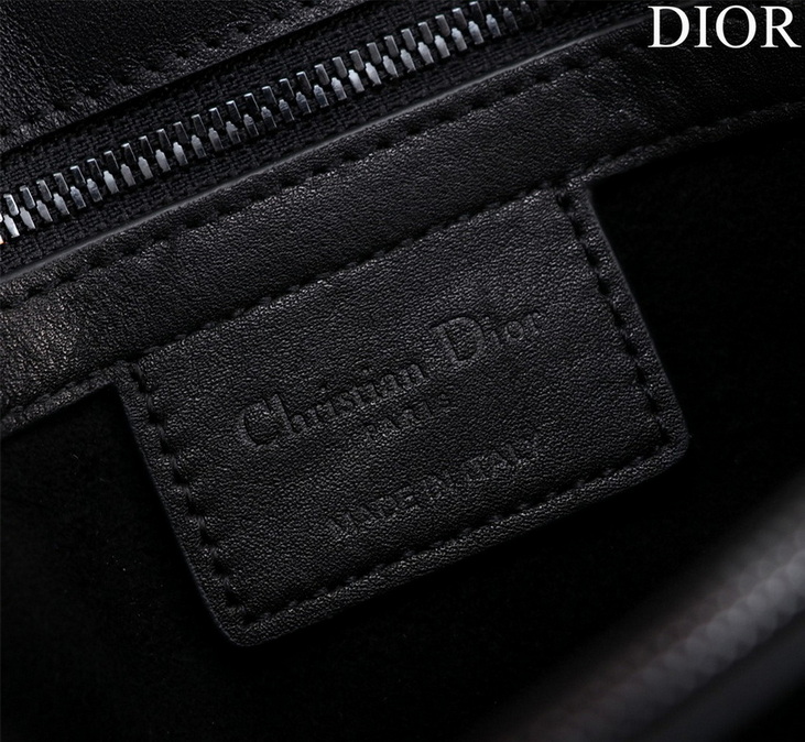 Dior Handbags AAA(Women)-278