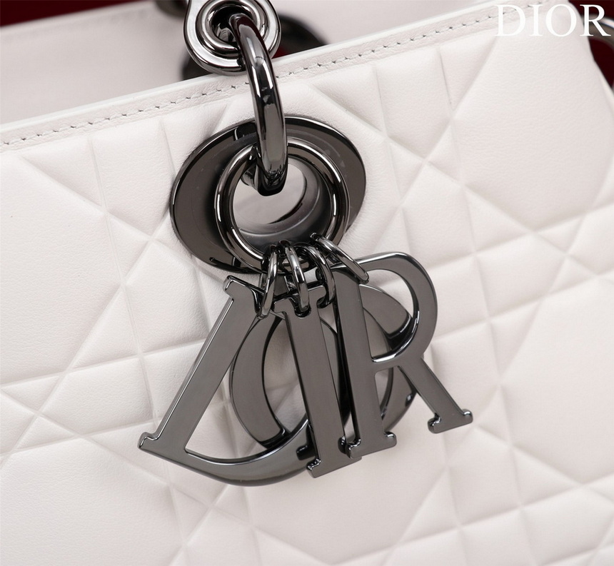 Dior Handbags AAA(Women)-280