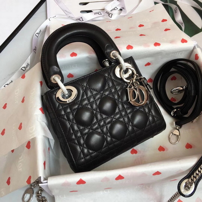 Dior Handbags AAA(Women)-298