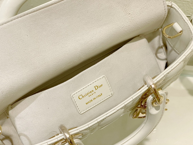 Dior Handbags AAA(Women)-300