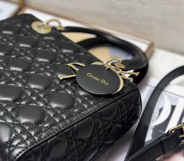 Dior Handbags AAA(Women)-312