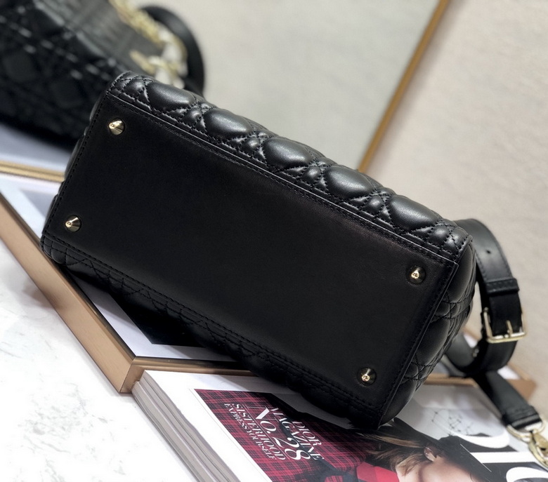 Dior Handbags AAA(Women)-312