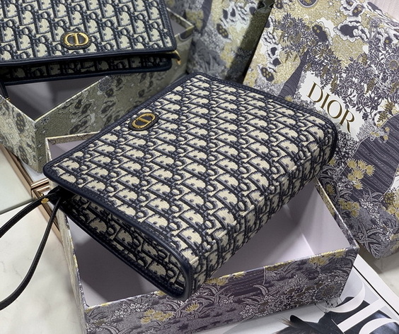 Dior Handbags AAA(Women)-318