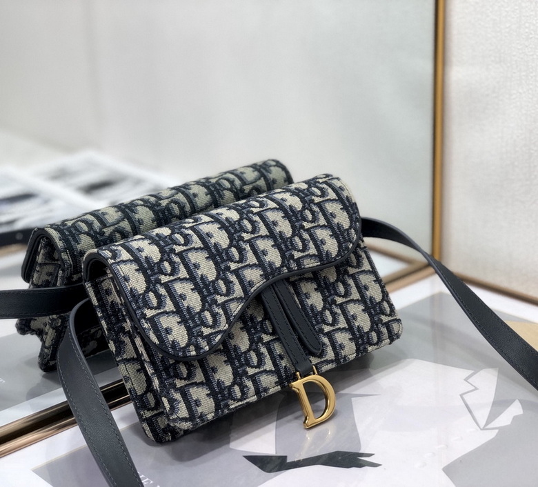 Dior Handbags AAA(Women)-322
