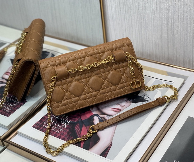 Dior Handbags AAA(Women)-331