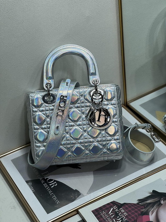 Dior Handbags AAA(Women)-334