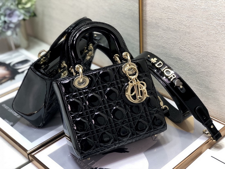 Dior Handbags AAA(Women)-336