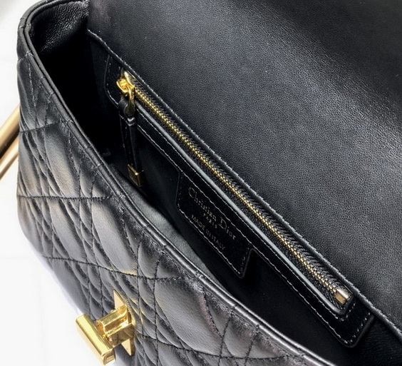 Dior Handbags AAA(Women)-341