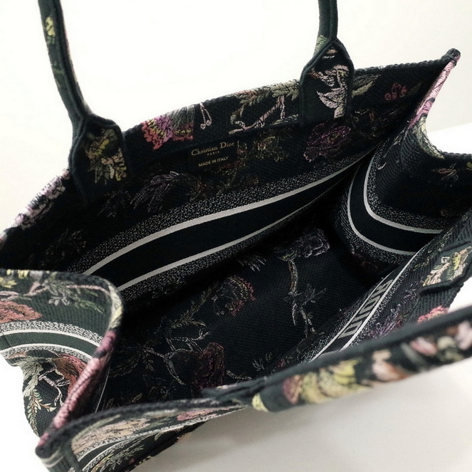 Dior Handbags AAA(Women)-145