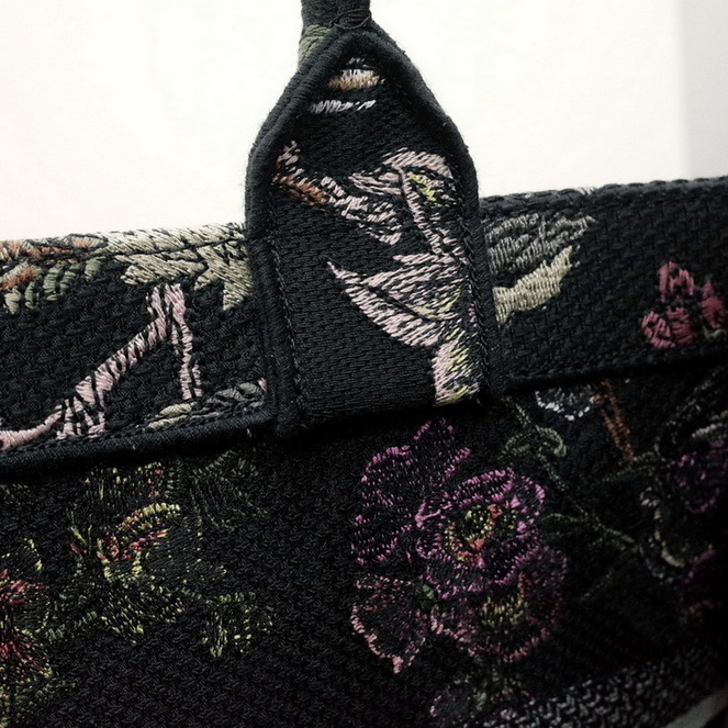 Dior Handbags AAA(Women)-145