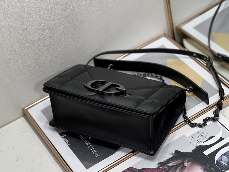 Dior Handbags AAA(Women)-343