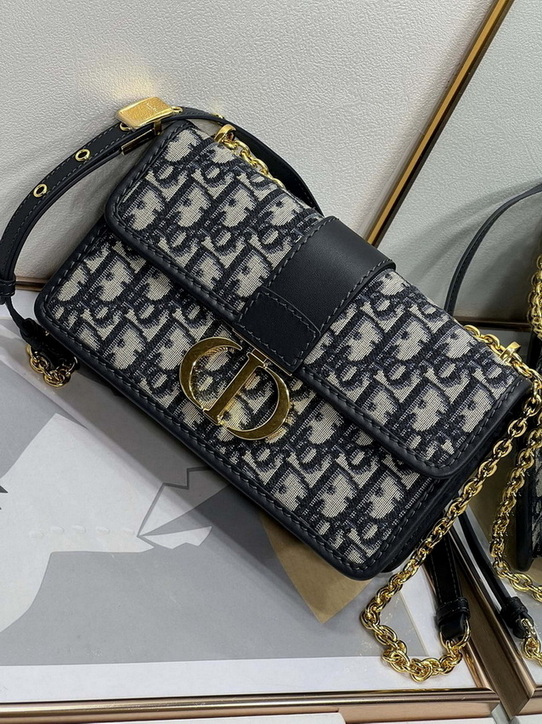 Dior Handbags AAA(Women)-345