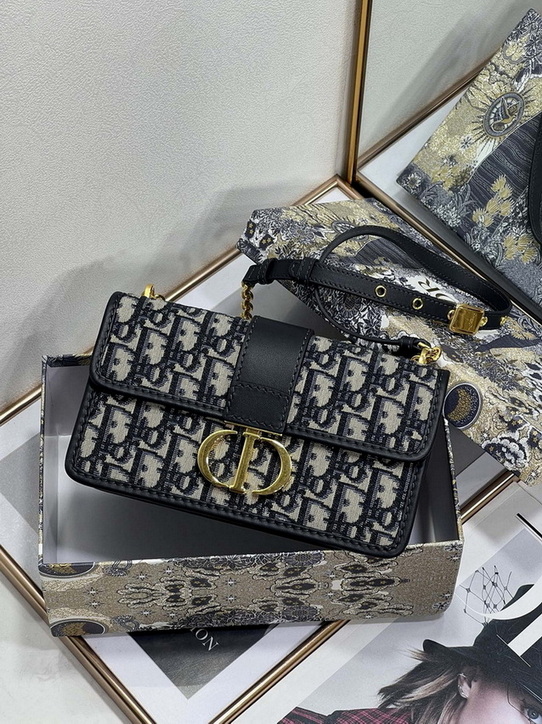 Dior Handbags AAA(Women)-345