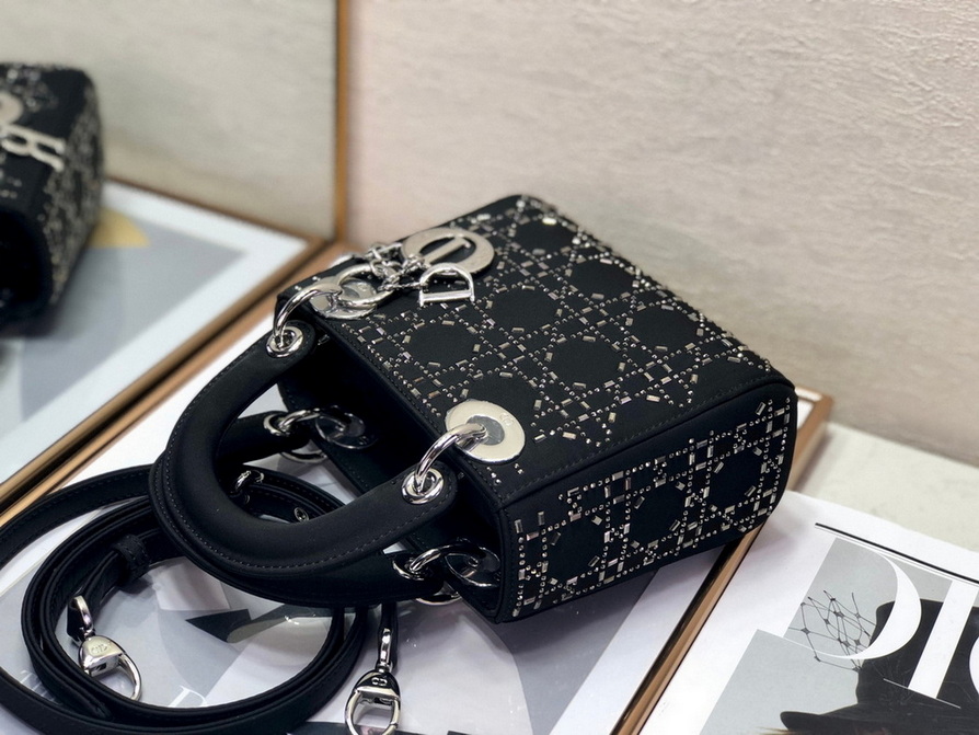 Dior Handbags AAA(Women)-347