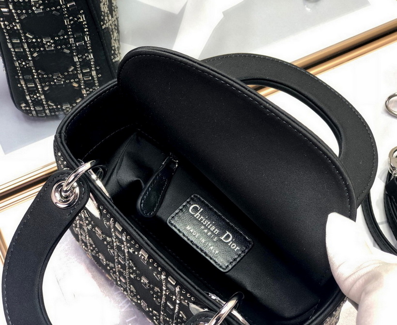 Dior Handbags AAA(Women)-347