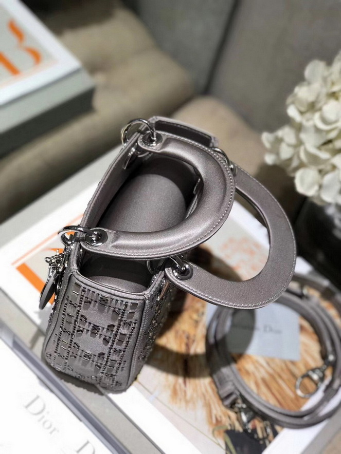 Dior Handbags AAA(Women)-348