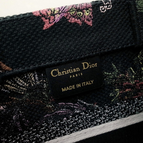 Dior Handbags AAA(Women)-146