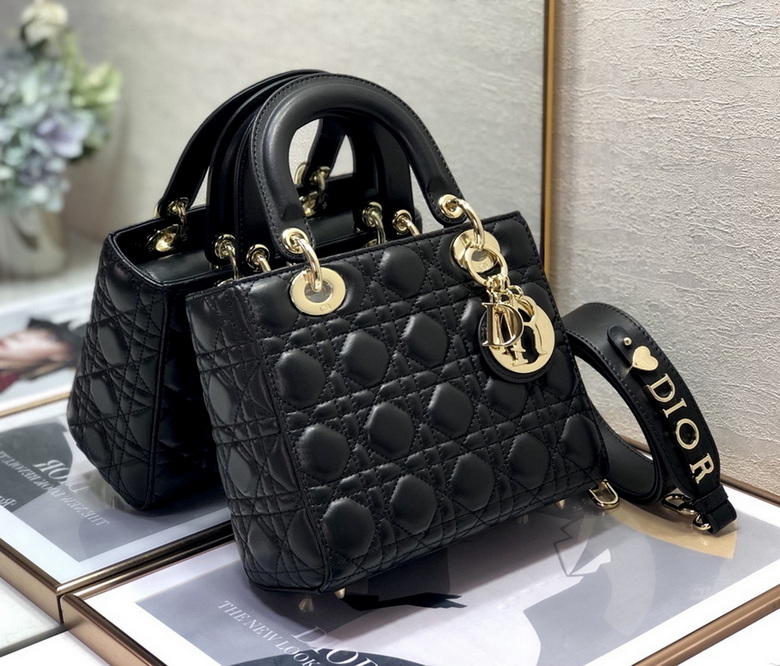 Dior Handbags AAA(Women)-353