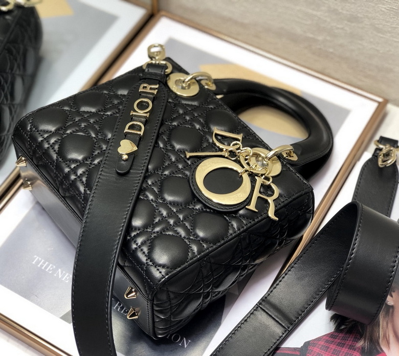 Dior Handbags AAA(Women)-353