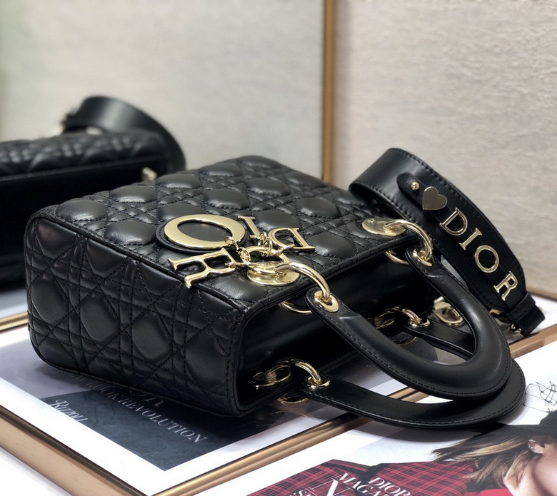 Dior Handbags AAA(Women)-353