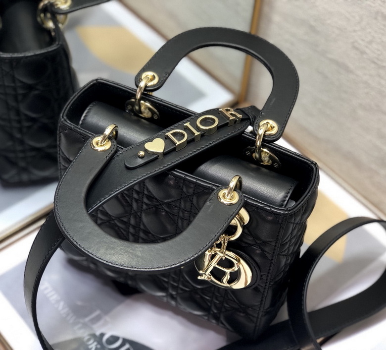 Dior Handbags AAA(Women)-353