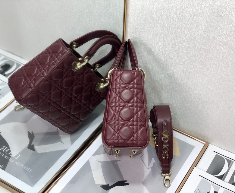 Dior Handbags AAA(Women)-355