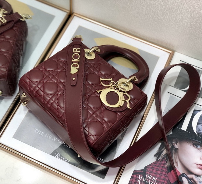 Dior Handbags AAA(Women)-355