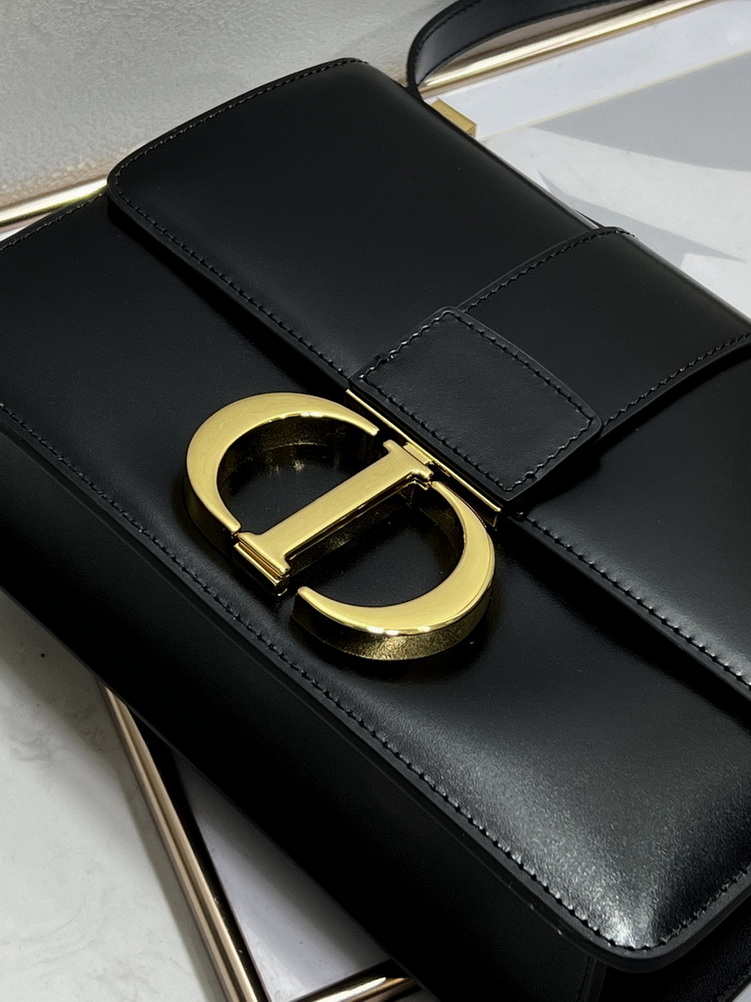 Dior Handbags AAA(Women)-357
