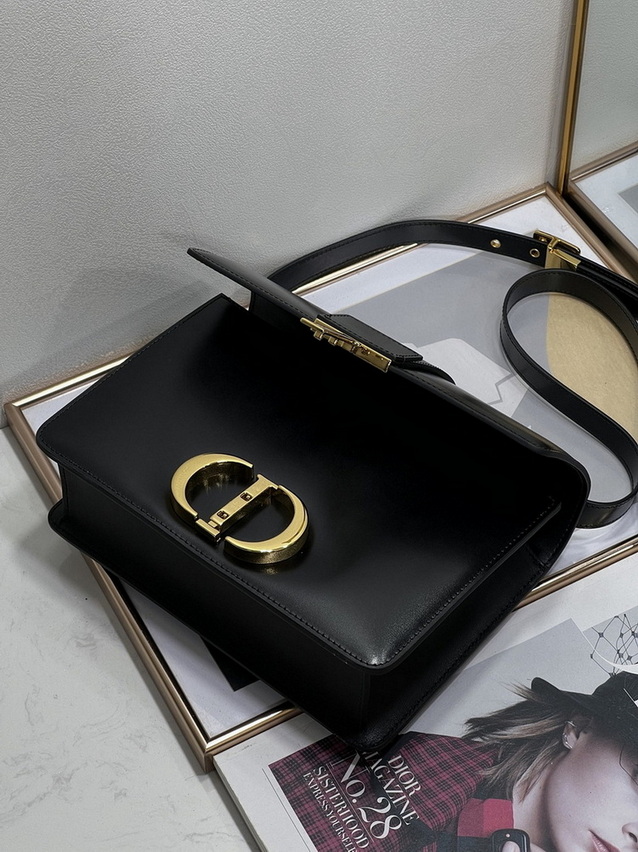 Dior Handbags AAA(Women)-357