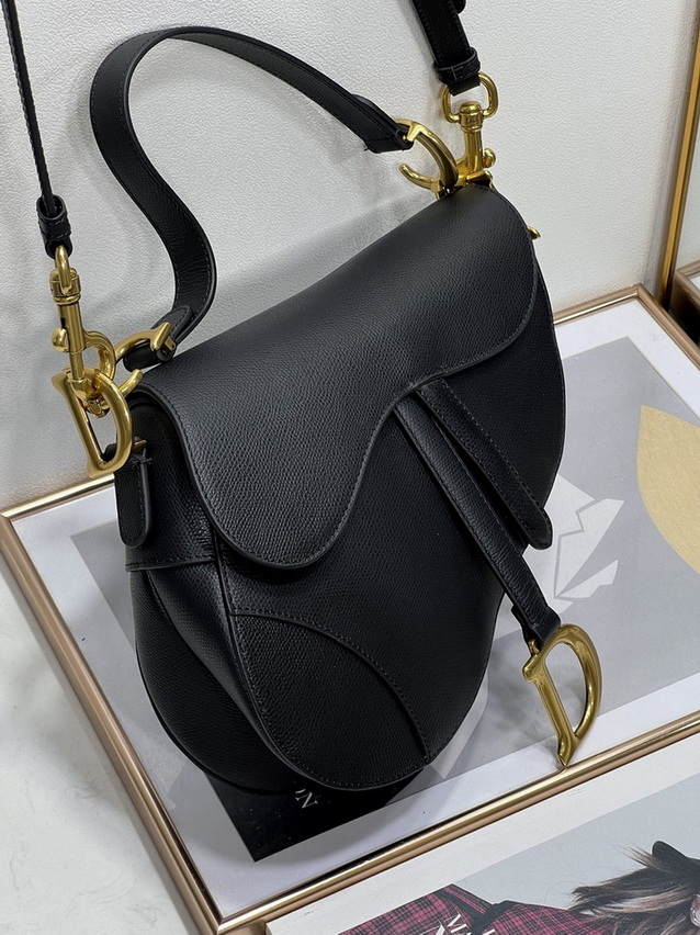 Dior Handbags AAA(Women)-359