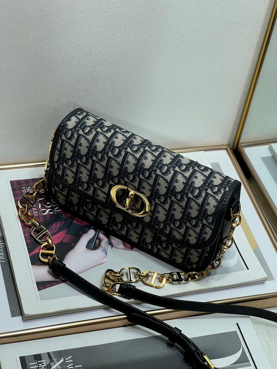 Dior Handbags AAA(Women)-363