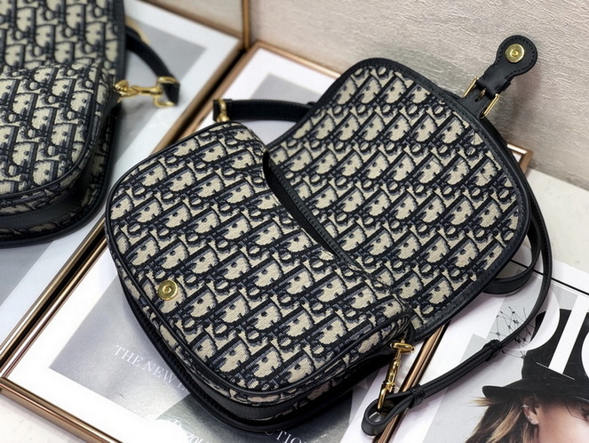 Dior Handbags AAA(Women)-368
