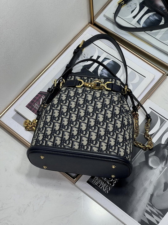Dior Handbags AAA(Women)-369
