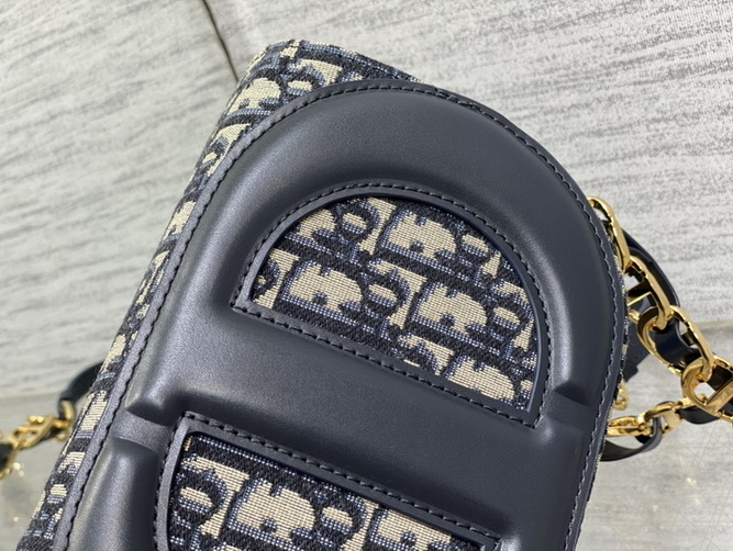 Dior Handbags AAA(Women)-372