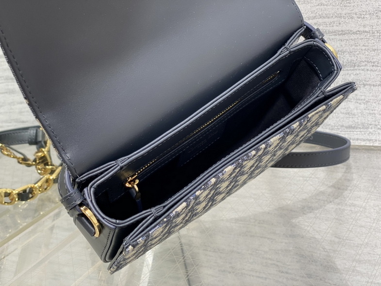 Dior Handbags AAA(Women)-372