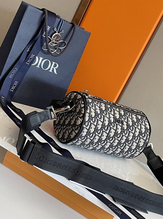 Dior Handbags AAA(Women)-377