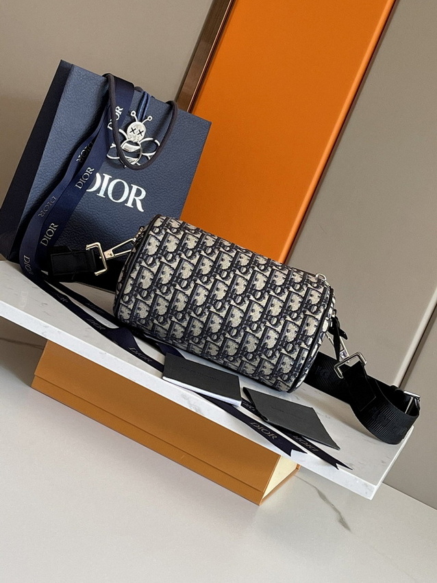 Dior Handbags AAA(Women)-377