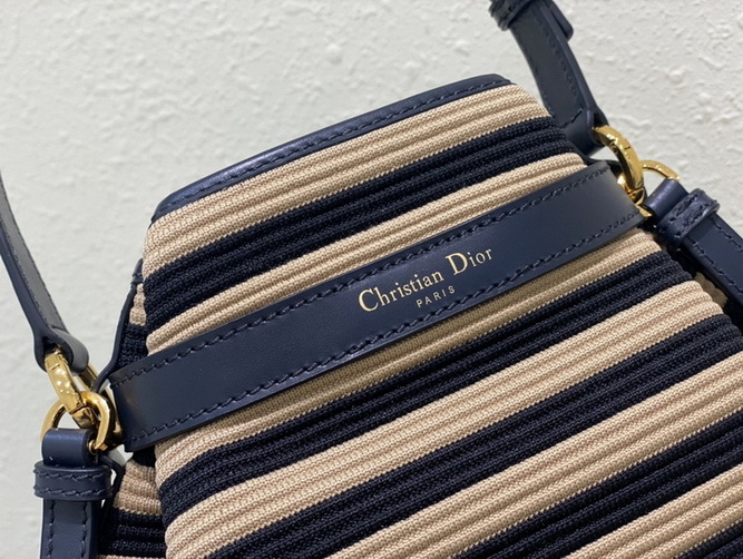 Dior Handbags AAA(Women)-386