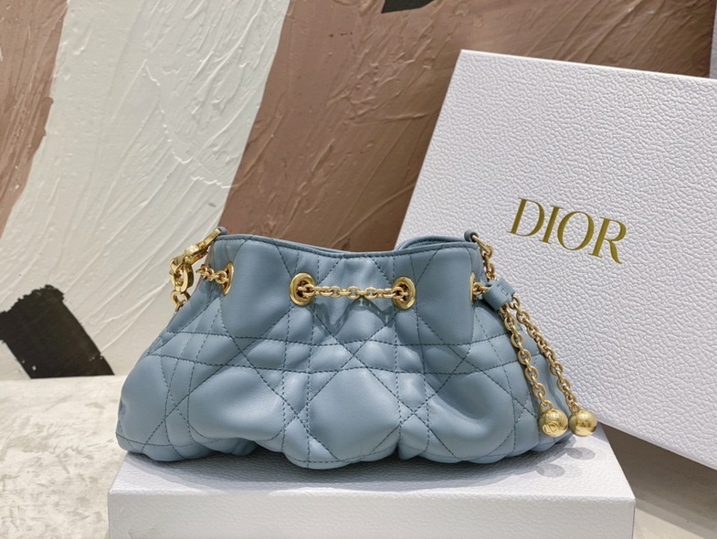 Dior Handbags AAA(Women)-389