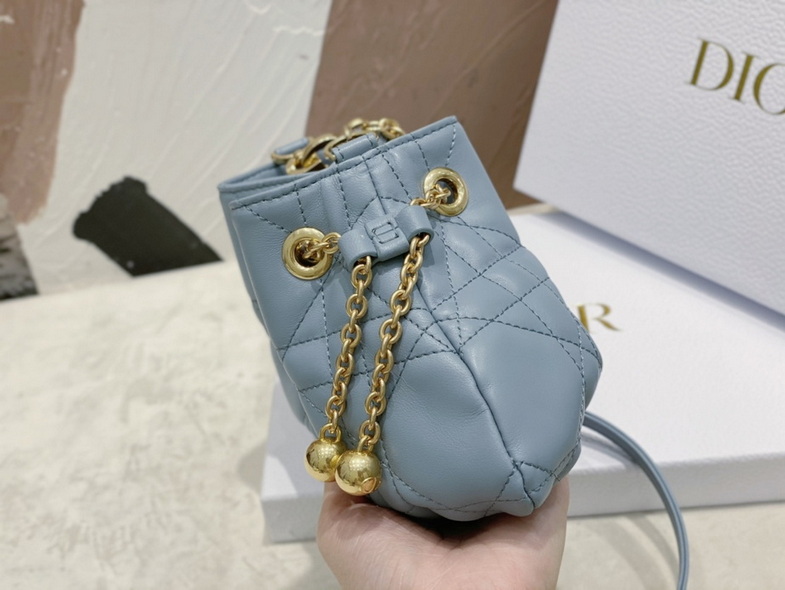 Dior Handbags AAA(Women)-389